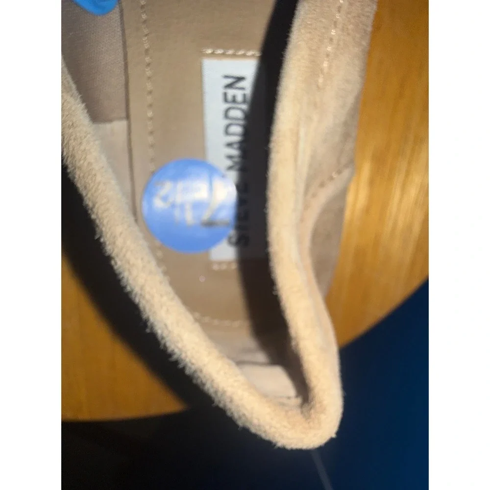 Steve Madden Tan Suede Bit Loafers Gold Hardware Slip On Flats Womens 7.5 - Picture 2 of 11